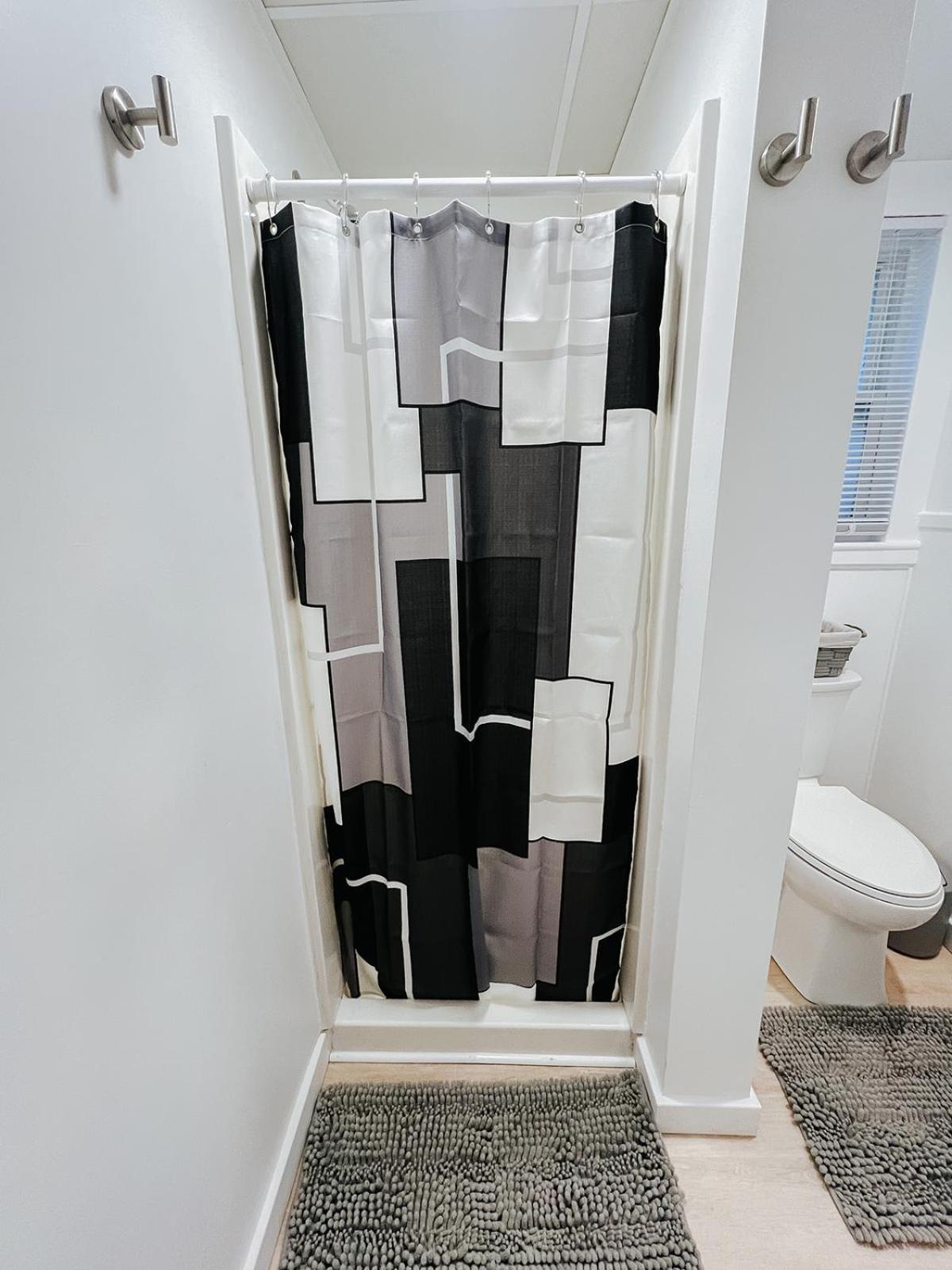 New! Cozy And Modern Unit With Hot Tub Apartment Laconia